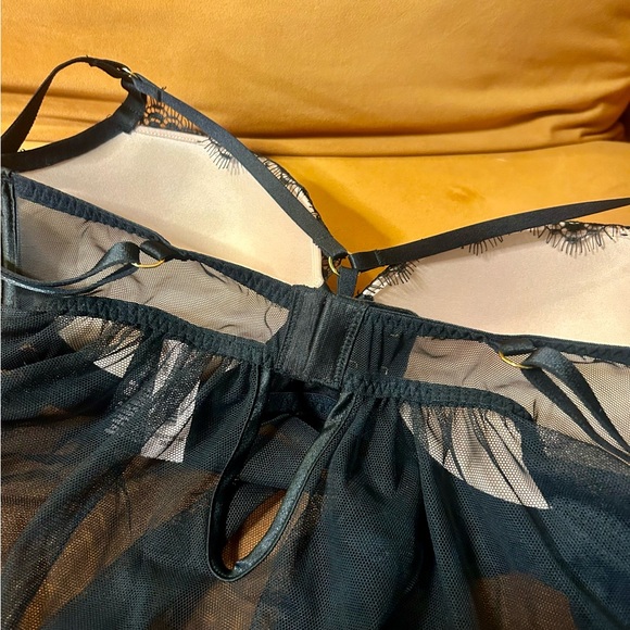 Victoria’s Secret babydoll - Picture 3 of 4